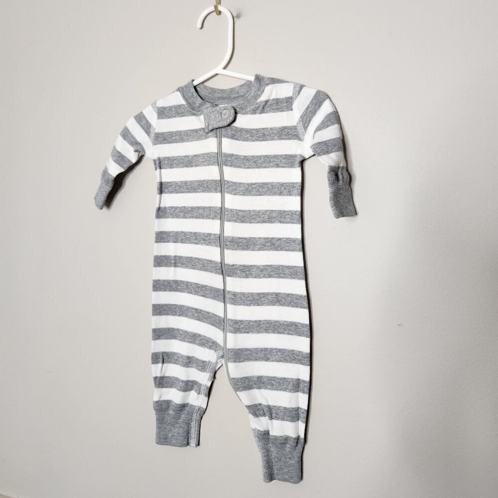 HANNA ANDERSSON Grey White Stripe Zip Sleeper
